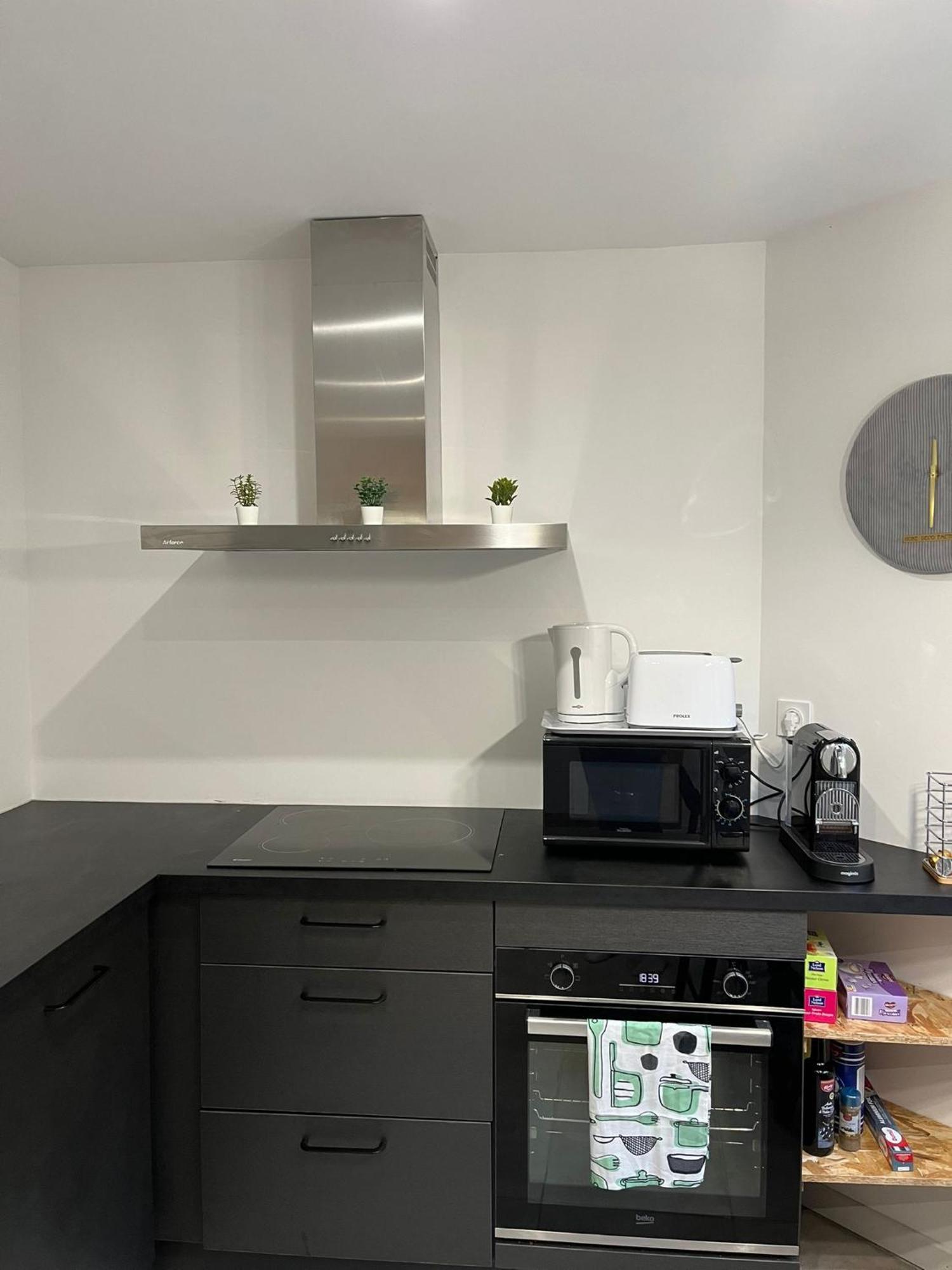Gite Le Charme Citadin 55 M² Avec Exterieur Valenciennes Exterior photo