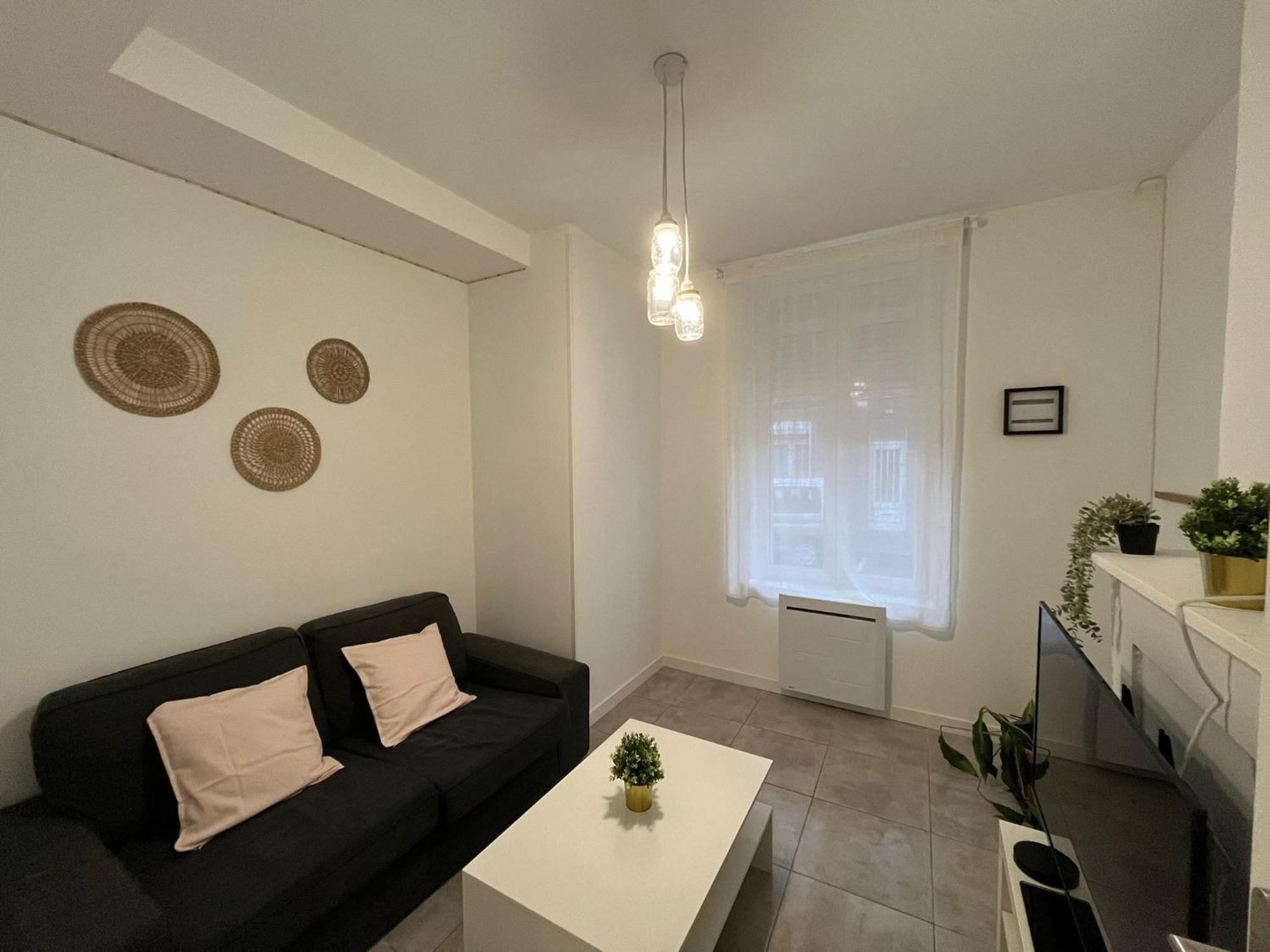 Gite Le Charme Citadin 55 M² Avec Exterieur Valenciennes Exterior photo
